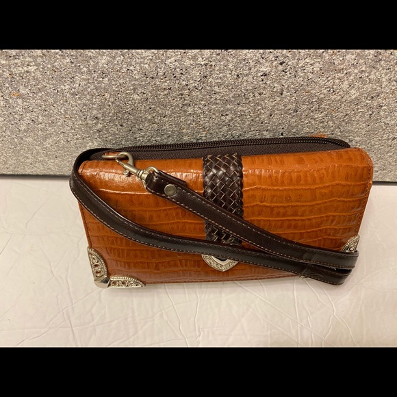 Crossbody Clutch - Picture 3 of 11
